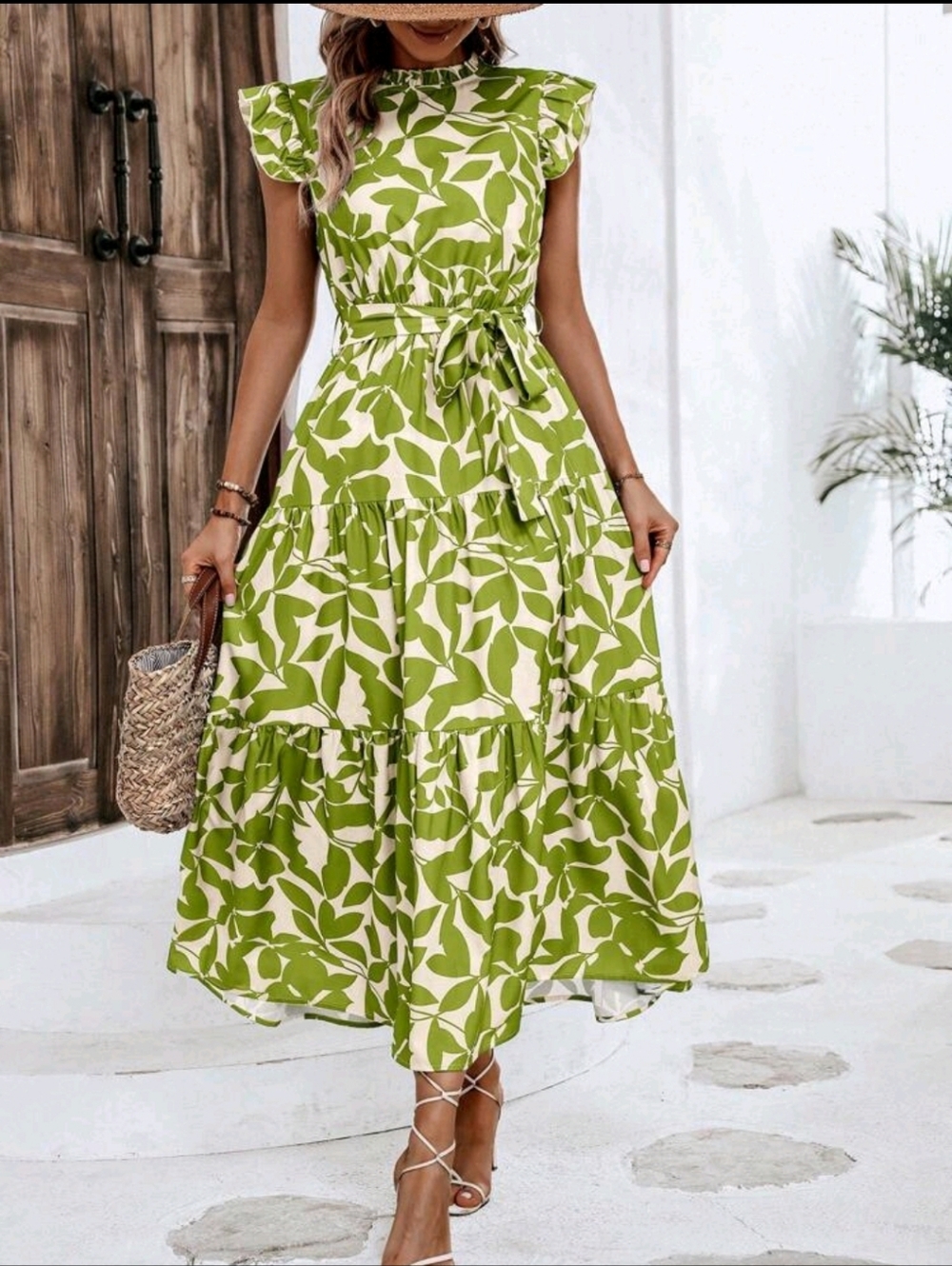 SHEIN Green Leaf Print Tiered Midi Dress